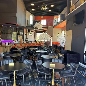 Favorites Restaurant & Lounge - Lounges Near Me - Milwaukee, Wisconsin Favorites Restaurant & Lounge - Lounges Near Me - Milwaukee, Wisconsin