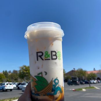 R&B Tea - Terra Nova - Brown sugar milk tea with boba + pudding - Bubble Tea Near Me - Chula Vista, California R&B Tea - Terra Nova - Brown sugar milk tea with boba + pudding - Bubble Tea Near Me - Chula Vista, California