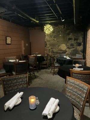 The Earle Restaurant by null