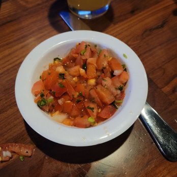Junction Bar & Grill - We ordered chips and "slasa" and NOT chips and tomatoe chunks! For what they are asking for, we expected better! C'mon man!!!! - Burgers Near Me - El Cajon, California Junction Bar & Grill - We ordered chips and "slasa" and NOT chips and tomatoe chunks! For what they are asking for, we expected better! C'mon man!!!! - Burgers Near Me - El Cajon, California