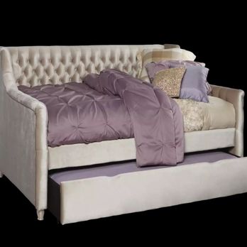 Rooms To Go - The bed *as displayed on the webiste - Furniture Stores Near Me - Round Rock, Texas Rooms To Go - The bed *as displayed on the webiste - Furniture Stores Near Me - Round Rock, Texas