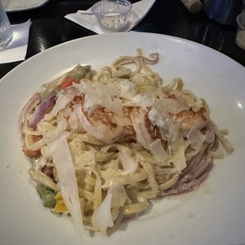 35 Brix - Blackened shrimp pasta - New American Near Me - Uniontown, Ohio