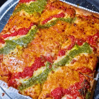 Buttercrust Pizza - Pizza Near Me - Oviedo, Florida