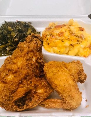 Sally T’s Cafe & Cupcakes