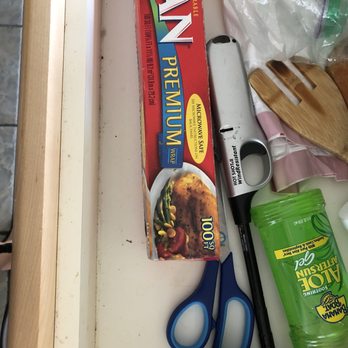 Ke Iki Beach Bungalows - Drawers need to be wiped out - Vacation Rentals Near Me - Haleiwa, Hawaii Ke Iki Beach Bungalows - Drawers need to be wiped out - Vacation Rentals Near Me - Haleiwa, Hawaii