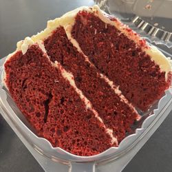 Suzanne's Bakery & Eatery - Red velvet $4.99