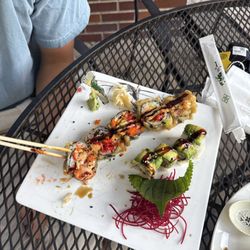 Dragon Roll and the Yummy Yummy Roll