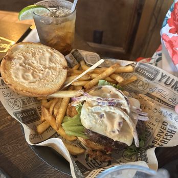 The Local Tavern & Grill - Burger - Salad Near Me - Sandwich, Massachusetts