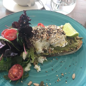 Wild Thyme Cafe - Cafes Near Me - London, XGL