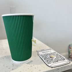 Tipsy Toes Nail Bar - Offered me tea when I sat down
