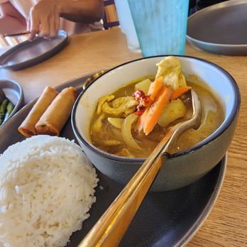 Homm Thai Bistro & Bar - Thai Near Me - Houston, Texas