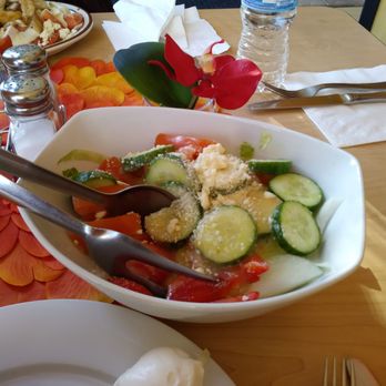 Zlatne Kapi - Salad - Cafes Near Me - Saint Louis, Missouri