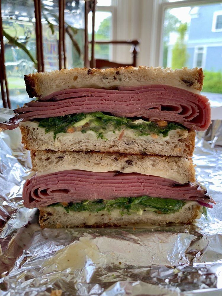 THE PINEAPPLE CAPER CAFE Updated July 2024 60 Photos & 54 Reviews