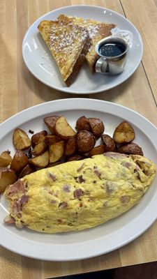 Boulevard Bistro by null