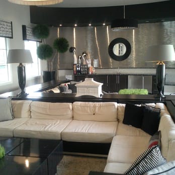 Mountain Gate & Mountain Trails - Gate side tv room 1/24/14 - Apartments Near Me - Las Vegas, Nevada