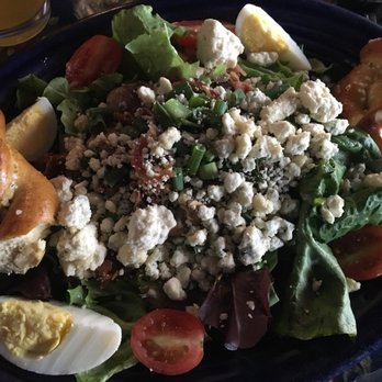 The Pub & Restaurant - Cobb salad - Pubs Near Me - Gettysburg, Pennsylvania