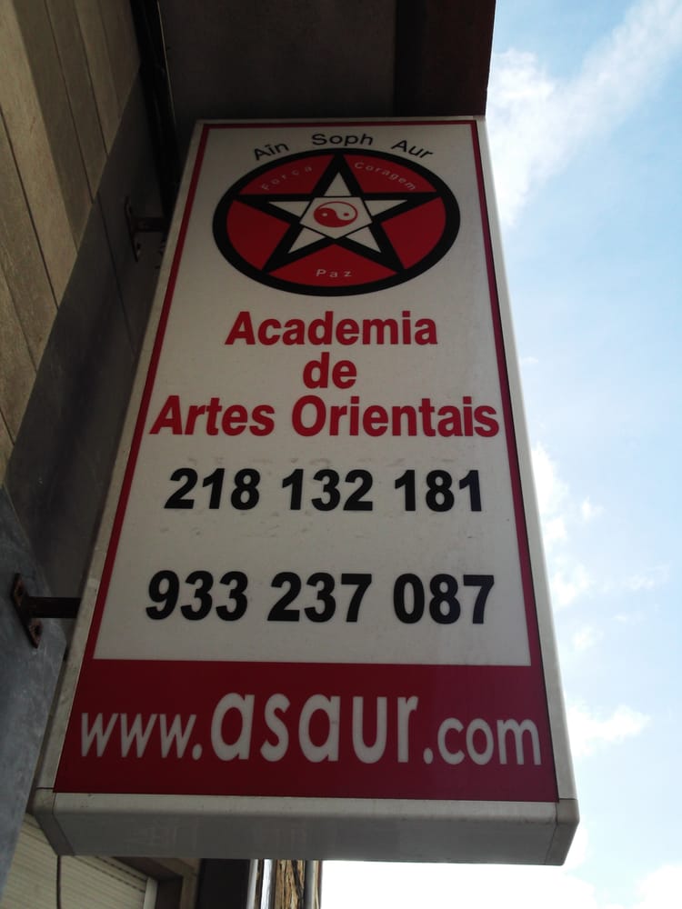 Academia de Artes Orientais