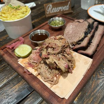 Smoke and Dough - Pulled Pork x Brisket Wow - Barbeque Near Me - Miami, Florida Smoke and Dough - Pulled Pork x Brisket Wow - Barbeque Near Me - Miami, Florida