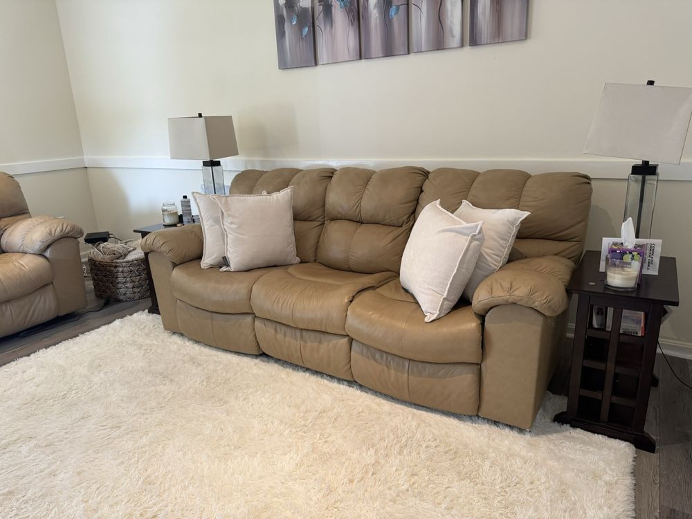 Wright Furniture Services - upholstery in Hanover, PA