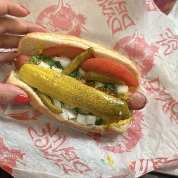 Devil Dawgs-Gold Coast - Hot Dogs Near Me - Chicago, Illinois Devil Dawgs-Gold Coast - Hot Dogs Near Me - Chicago, Illinois