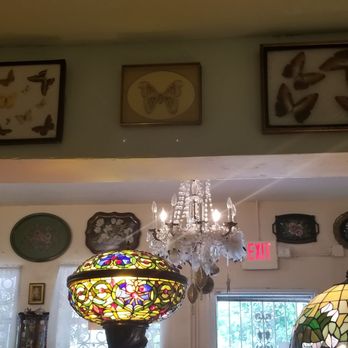 Tea Room - Team Room is a unique historic experience - Desserts Near Me - Miami, Florida