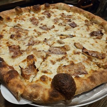 Wheated Pizza - Kentucky Brighton Bacon - Pizza Near Me - Louisville, Kentucky Wheated Pizza - Kentucky Brighton Bacon - Pizza Near Me - Louisville, Kentucky