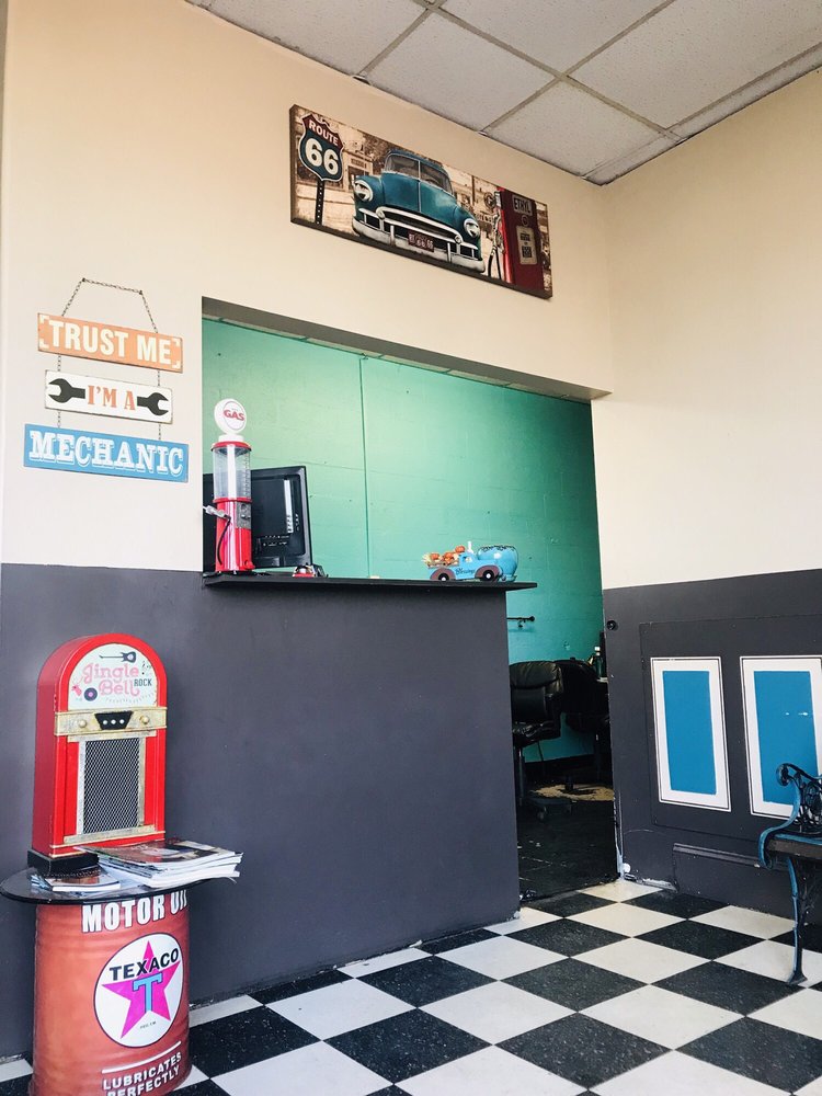 CAROLINA AUTO SALES OF MONROE Updated September 2024 404 E Franklin