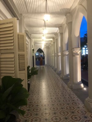 Chijmes Hall by null