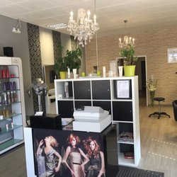 Jey And Mel Coiffeur - Vom Eingang aus