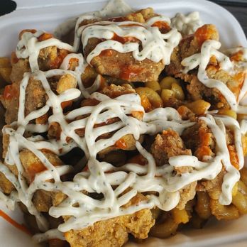 Compton Vegan - Buffalo chicken mac n cheese with the best ranch dressing and it's all vegan! - Vegan Near Me - Hawthorne, California