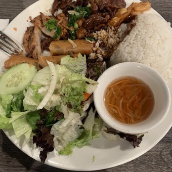 Pho Mai Cali - R1. House Combo with Rice and Veggies - Vietnamese Near Me - Santee, California