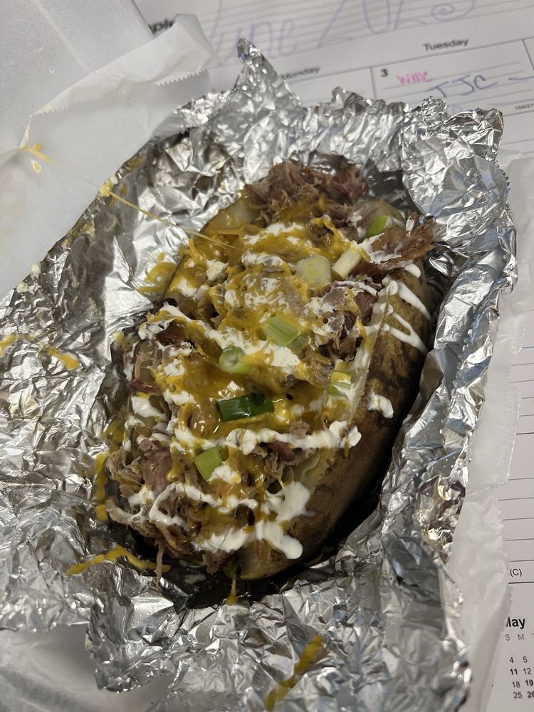 Winner's Circle BBQ Logo