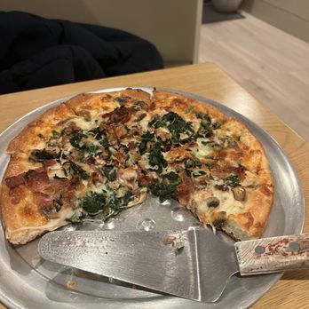 Pizza Palace - Mushroom, spinach, bacon pizza! - Pizza Near Me - Old Saybrook, Connecticut