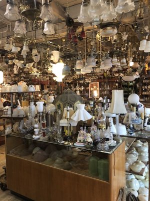 Hippo Hardware & Trading Co by null