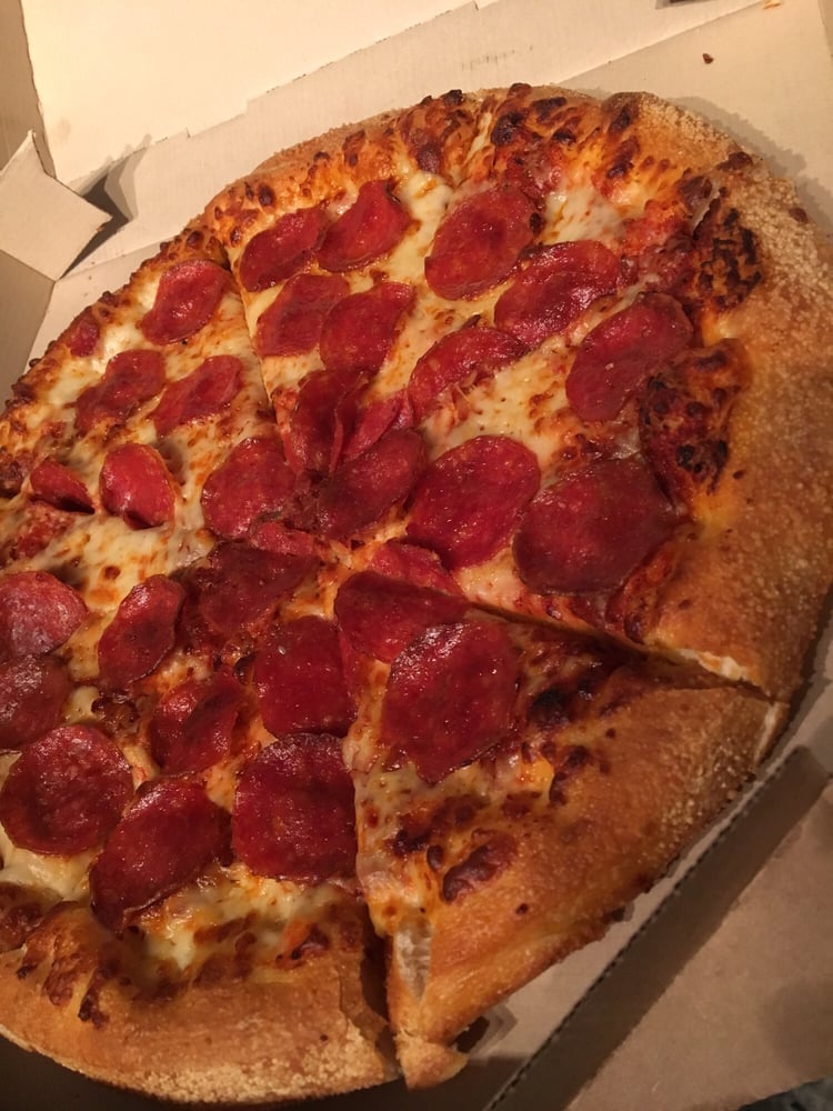 PIZZA HUT Updated September 2024 19 Reviews 10015 E 67th St, Raytown, Missouri Pizza