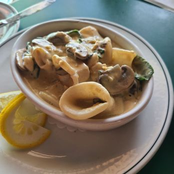 Place Pigalle - Calamari - French Near Me - Seattle, Washington