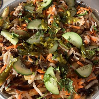 SingleSpeed Brewing - Bahn mi fries - Beer Bar Near Me - Waterloo, Iowa
