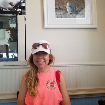 Pirates Den Restaurant - As casual as a comfortable diner - snow owl picture and all. - Seafood Near Me - Brigantine, New Jersey
