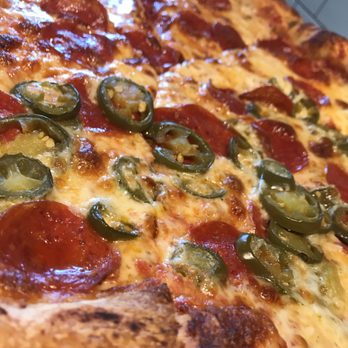 Famous Pizza & Beer - Pizza Near Me - Sedona, Arizona Famous Pizza & Beer - Pizza Near Me - Sedona, Arizona