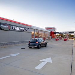Tommy's Express® Car Wash