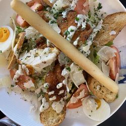 Le Kù Dé Ta - Chicken Cesar Salad.
