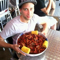 Big Shotz - Me and my boy eating mud bugs at big shotz