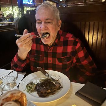 The Palm - Charlotte - John enjoyed oysters - Steakhouses Near Me - Charlotte, North Carolina