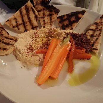Skytop Lodge - Roasted hummus appetizer in the windsor - Hotels Near Me - Skytop, Pennsylvania