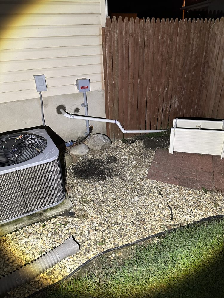 Slide of Blue Note’s Handyman Service