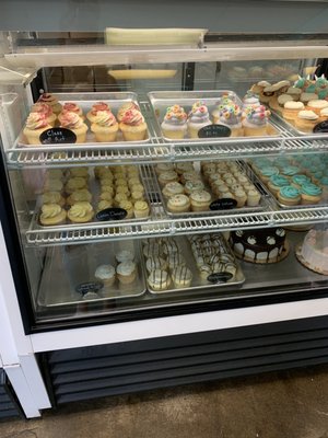 FAT Cupcake by null