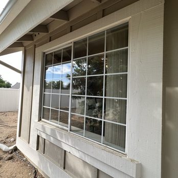 Ez Squeegee Window & Gutter Cleaning - Window Washing Near Me Ez Squeegee Window & Gutter Cleaning - Window Washing Near Me