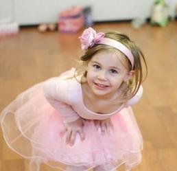 Creative Steps Dance Studio Logo