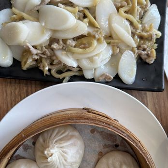 Lao Wu Authentic Shanghai Dumpling - Shanghainese Near Me - Edison, New Jersey