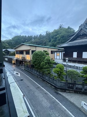 Wakamatsu Honten by null
